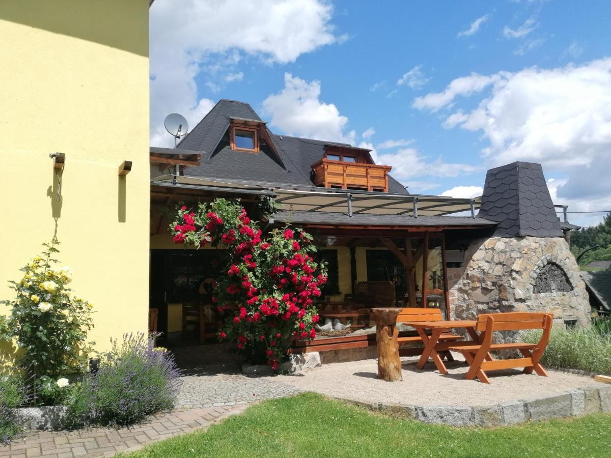 Landgasthof Plohnbachtal Ug Hotel Lengenfeld  Exterior photo